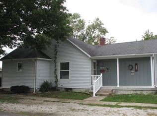 106 N Harrison Ave, Fowler, IN 47944