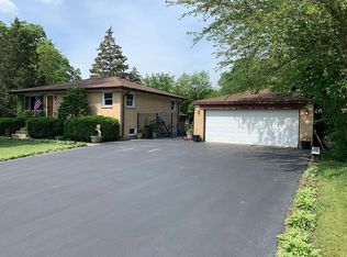 342 S Briar Ln, Bensenville, IL 60106