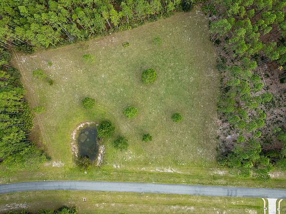 2nd image of 0 Bridle Horse Cir