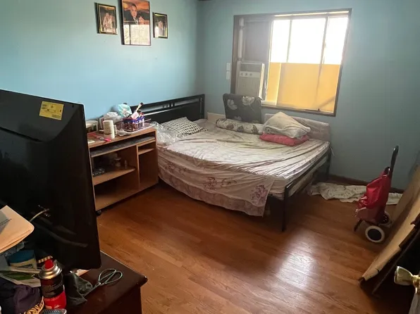 301 Mosel Avenue image 13 of 16