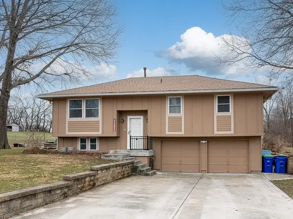 24115 W 86th Ter, Lenexa, KS 66227