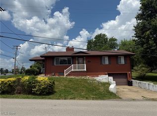 101 Circle Dr, Weirton, WV