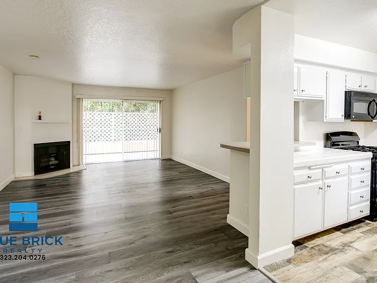 3775 Beethoven St — Photo 2