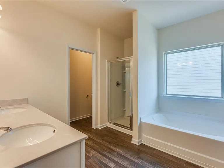 5317 Burrus Ln — Photo 22