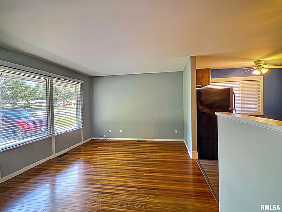 4th image of 5744 N Hamilton Rd