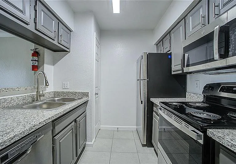 Ashford Santa Ana Interior10