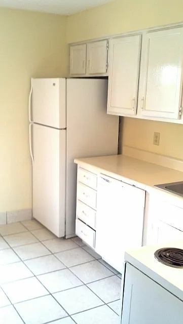 1207 S. Doreen units 1-2 — Photo 2