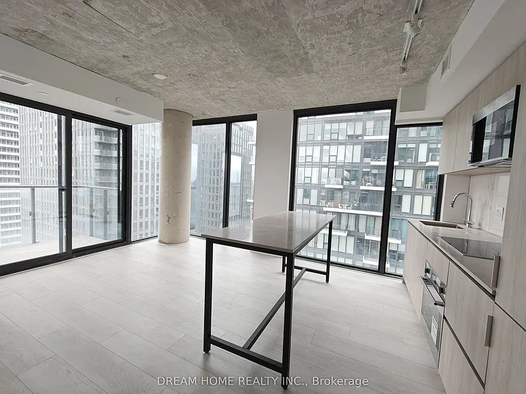 47 Mutual St #2302 — Photo 11