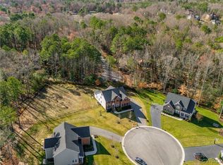 11501 Rolling Leaf Ln, Glen Allen, VA 23059