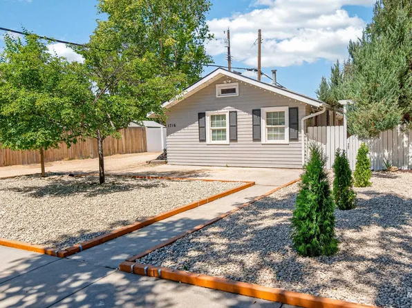 1716 3rd St S, Nampa, ID 83651