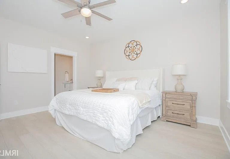 8458 Bell Crossing Dr — Photo 18