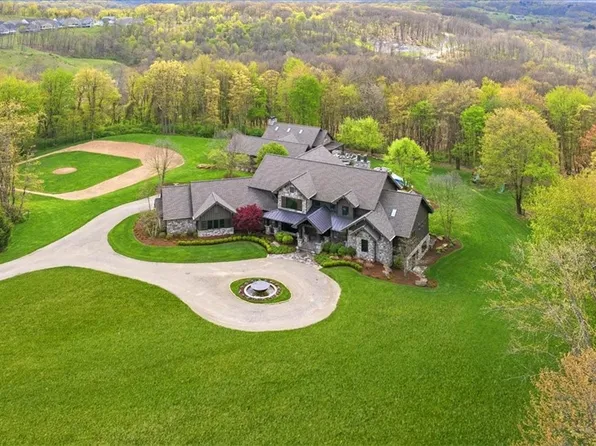 5709 N Montour Rd, Gibsonia, PA 15044