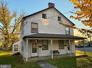 137 E Baltimore St, Greencastle, PA 17225