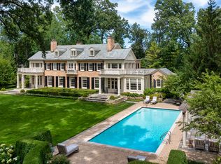 41 Indian Hill Rd, Winnetka, IL 60093