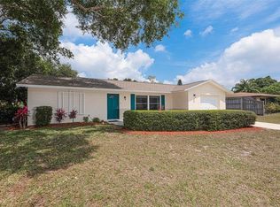 3719 Warren Ridge St, Sarasota, FL 34233