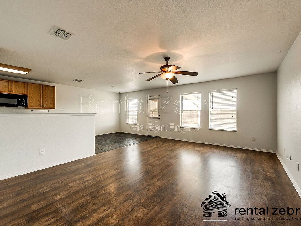 1st image of 1336 Castle Ridge Rd