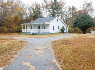 6632 Neely Ferry Rd, Laurens, SC 29360
