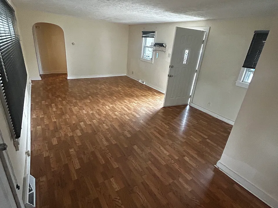 508 W Lincoln Ave