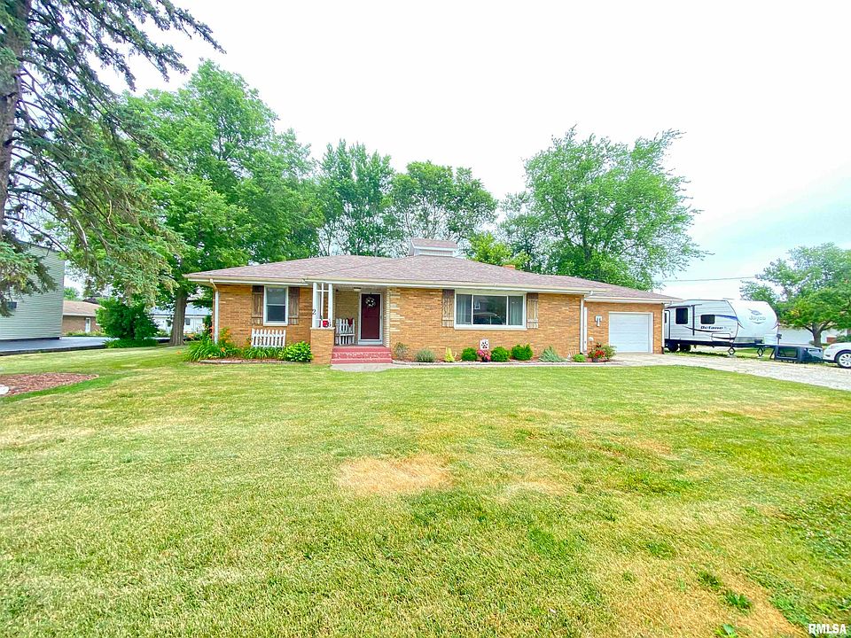 216 E High St, Princeville, IL 61559 Zillow