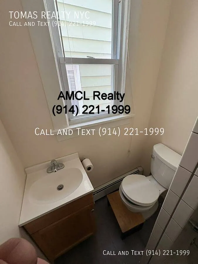 3 bed, $2,850 — Photo 1