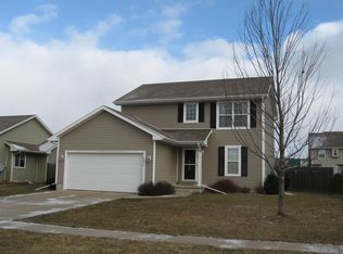 2215 SE Florence Dr, Waukee, IA 50263