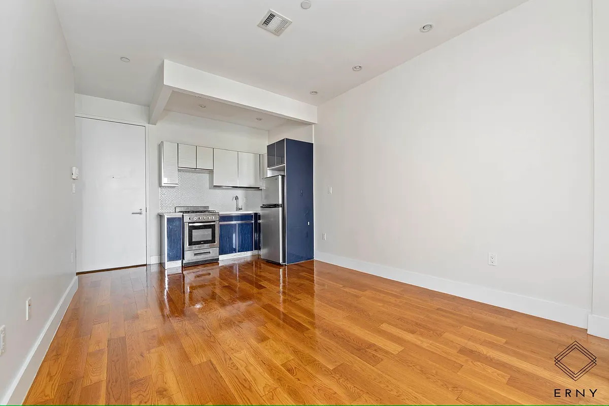 Building Photo - 751 Dekalb Ave #2F