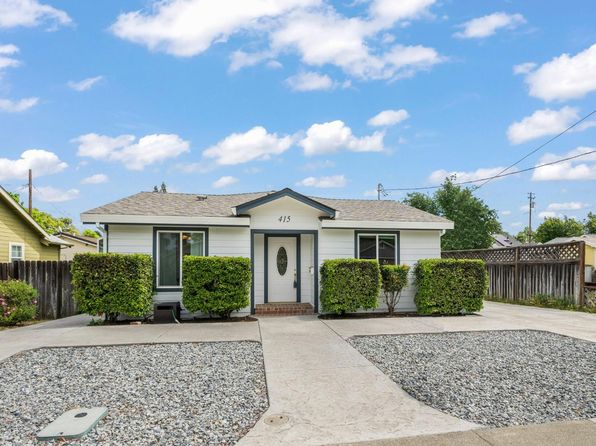 415 2nd St, Winters, CA 95694