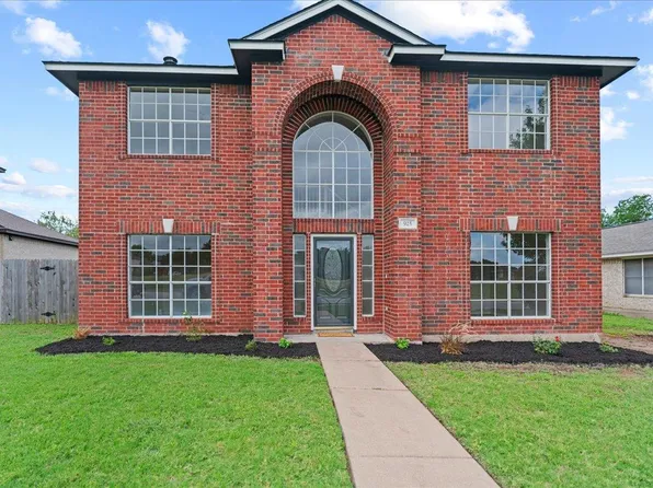 925 Picadilly Dr, Pflugerville, TX 78660
