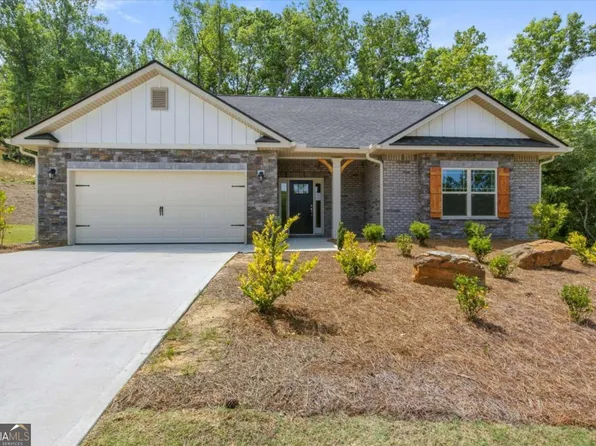 141 Lynn Top Rdg, Dallas, GA 30157