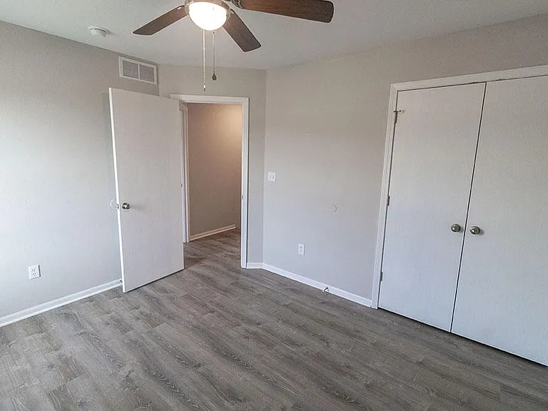 5211 Currituck Ln — Photo 28