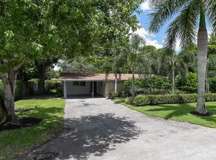 795 Anderson Dr, Naples, FL 34103