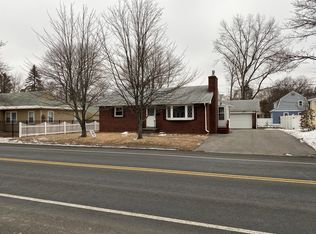 86 Lebanon St, Sanford, ME 04073