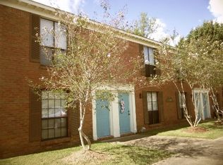 136 Park Cir #A, Starkville, MS 39759