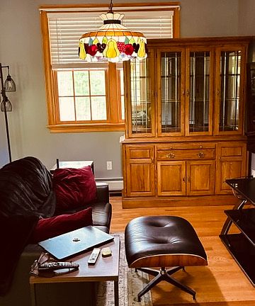 4th image of 276 Captain Thomas Rd