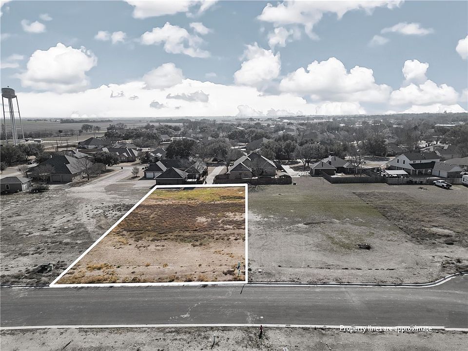 1st image of 36 Pareya Dr