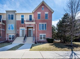 1121 E Port Clinton Rd #1121, Vernon Hills, IL 60061