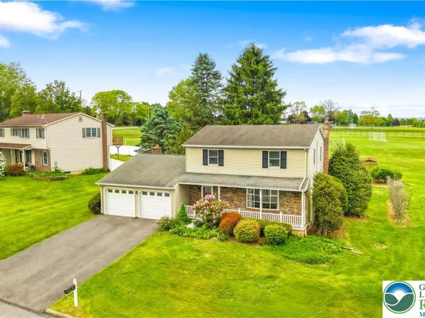 2213 High Point Ct, Easton, PA 18045