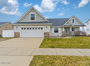 8703 N Courcelles Pkwy, Hayden Lake, ID 83835