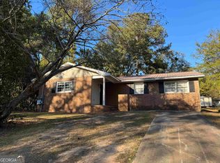 2020 Manson Rd, Macon, GA 31217