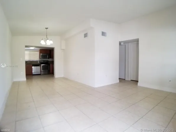 4041 SW 59th Ave, Hollywood, FL 33023