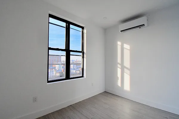 Rented by Voro NYC | media 15