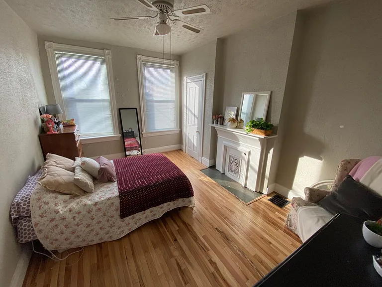 2392 Wheeler St — Photo 8