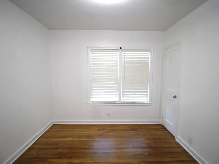 315 Flannan Rd — Photo 13
