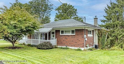 1st image of 119 Seymour Ave