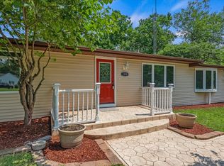 1310 Spring Beach Way, Cary, IL 60013