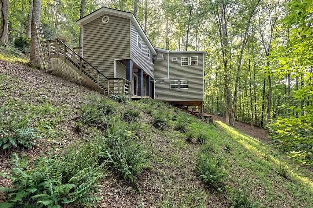 261 Dogwood Cir — Photo 4
