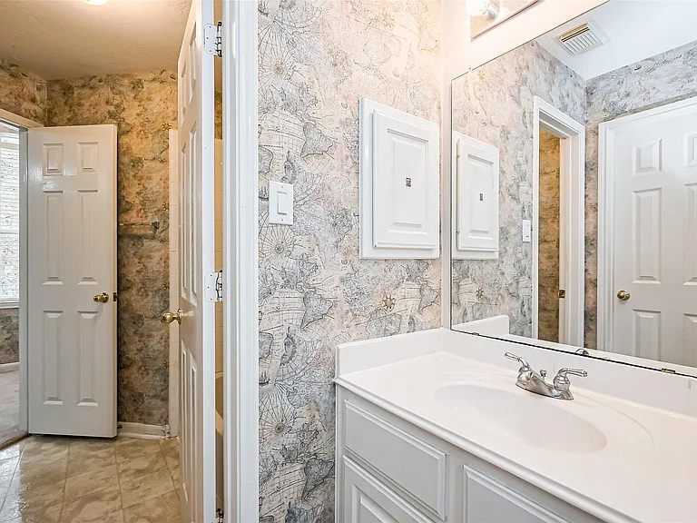 5547 Cranston Ct — Photo 27