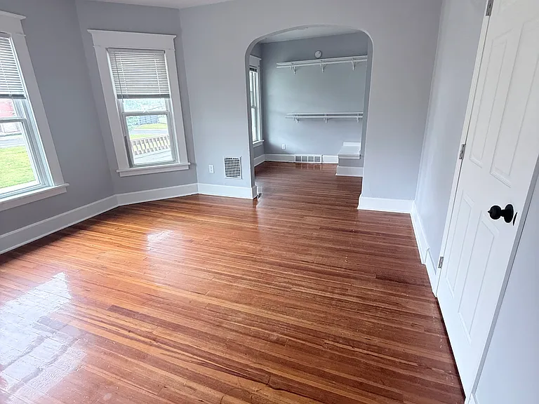 1060 Baker Ave #2 — Photo 7