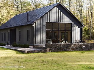 18 Diamond Ct, Saugerties, NY 12477