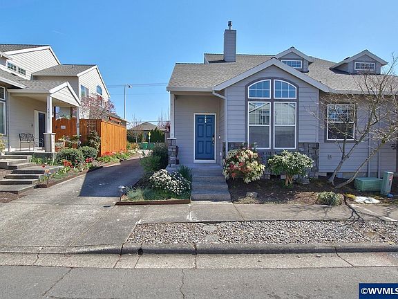 2nd image of 4856 NW Huserik Dr